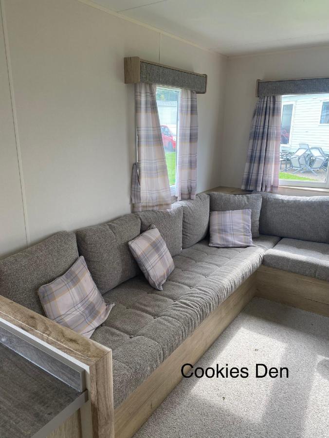 Отель Cookies Den Уэймут Экстерьер фото